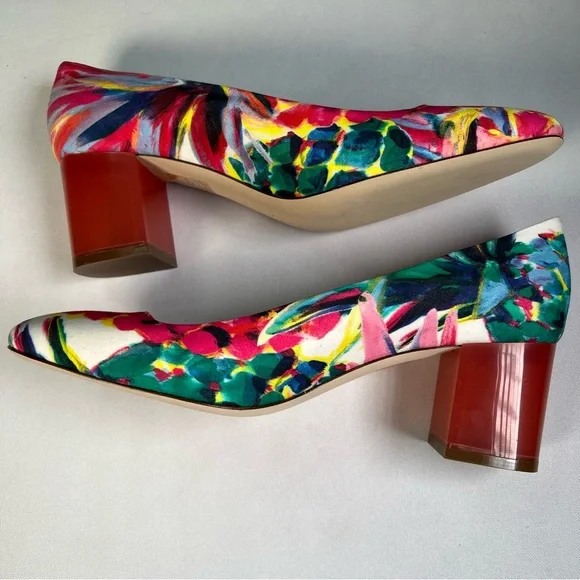 J. Crew Lucite Heel Ratti Painted Pineapple
Pump 9.5 NEW
$268 now $125 - Picture 2 of 11